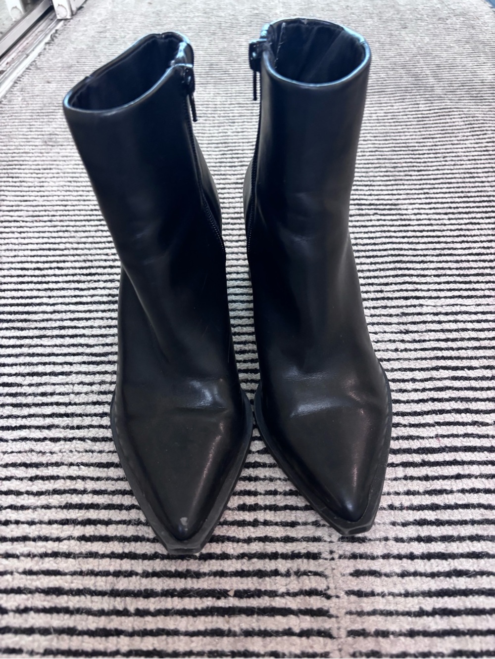 Black Pointed Toe Ankle Boots